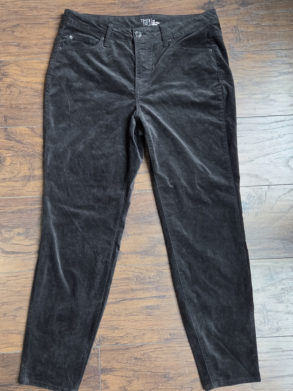 Time and Tru Women’s Black Skinny Fake Suede Pants